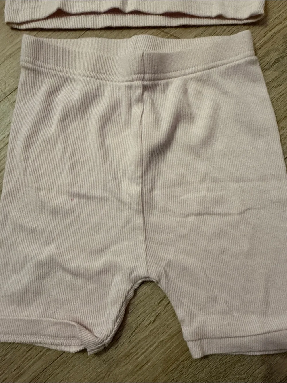 Old Navy Girls Light Pink Ribbed Short Sleeve Pajama Set